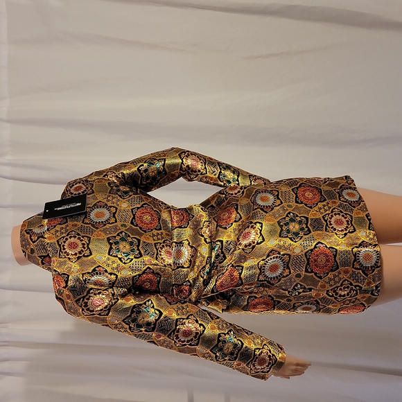 Pretty Little Thing Blazer Dress - Picture 10 of 11